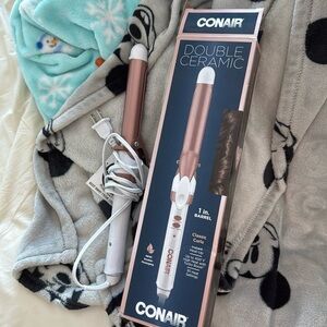 CONAIR curling iron